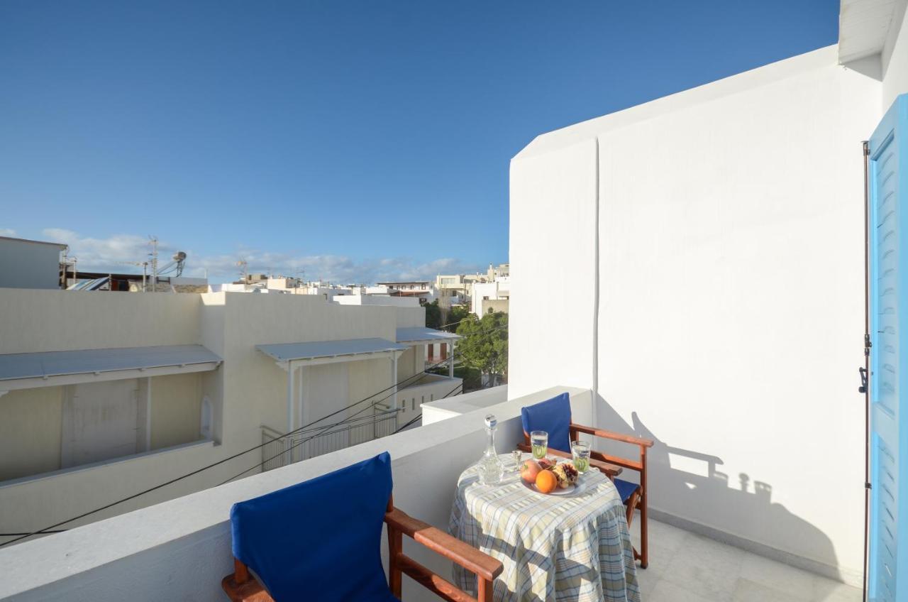 Mike'S Studios Naxos City Exterior foto